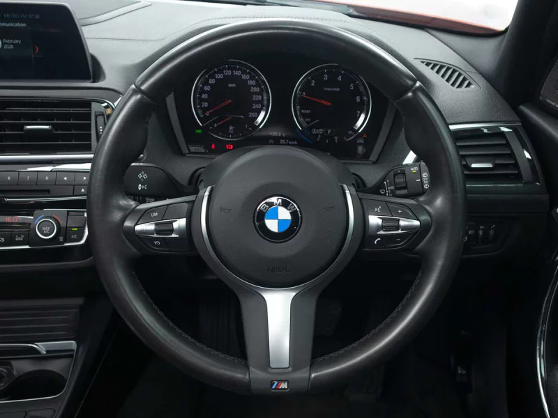 Vehicle Image for 14/23for BMW 1 Series 8i 5-door Edition Sport Line Shadow Auto
