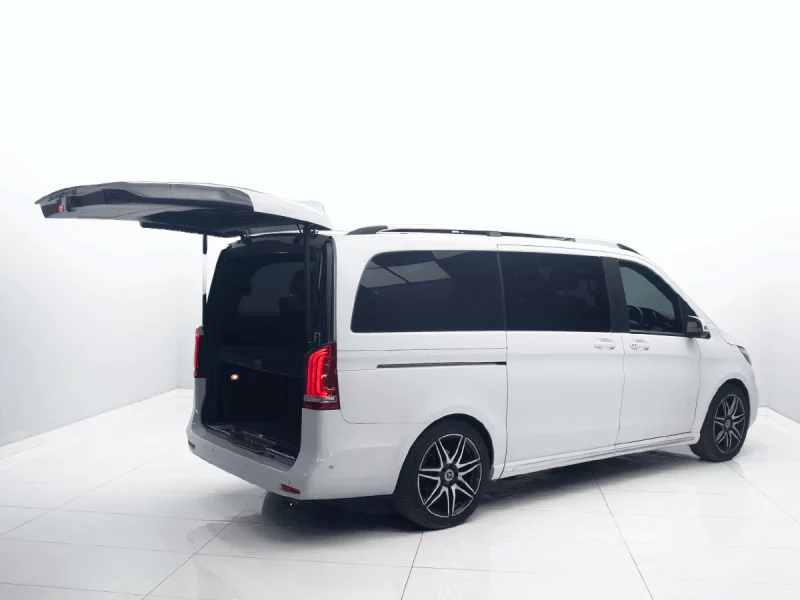 Vehicle Image for 6/18for Mercedes-Benz V-Class V300d Exclusive