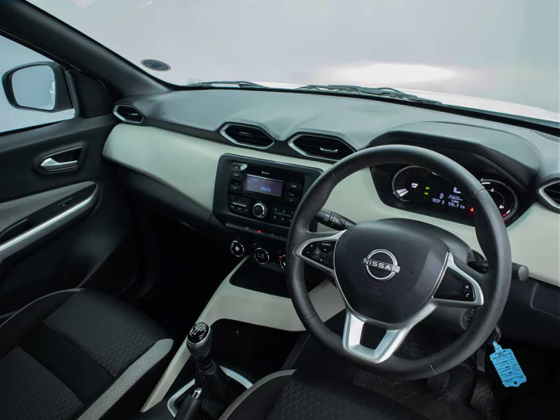 Vehicle Image for 18/24for Nissan Magnite Kuro 1.0T SV CVT