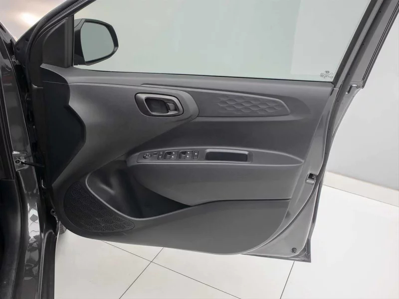 Vehicle Image for 21/23for Hyundai Grand i10 1.0 Premium M/T