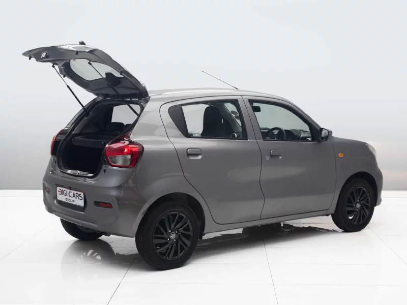Vehicle Image for 6/24for Toyota Vitz 1.0 XR MT