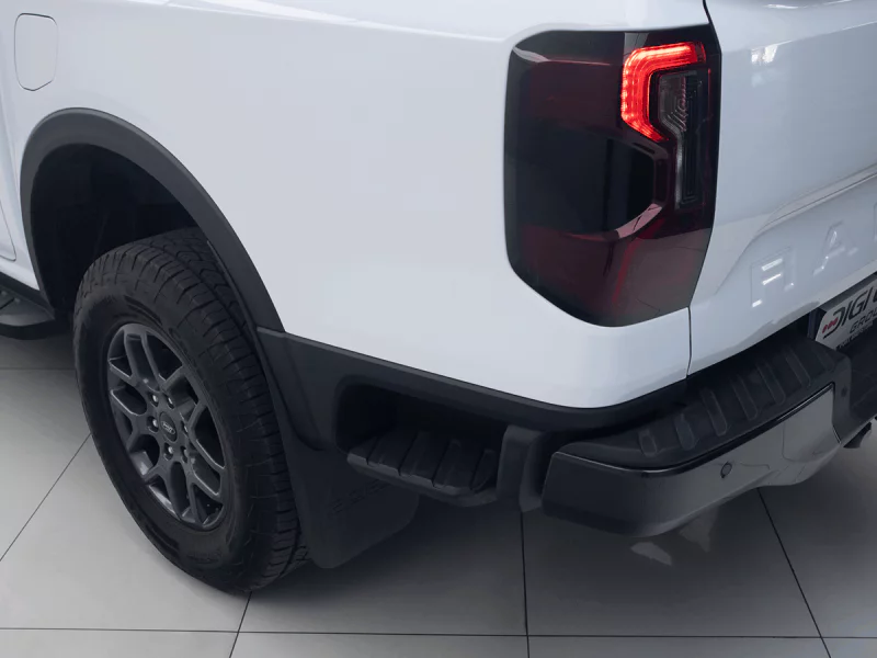 Vehicle Image for 10/24for Ford Ranger XLT 2.0L SiT D-Cab 4x2 6AT