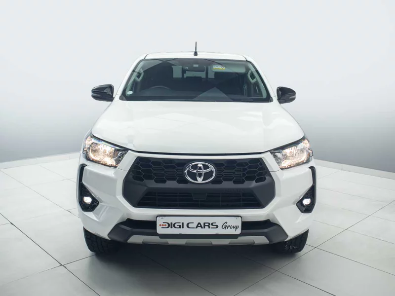 Vehicle Image for 4/24for Toyota Hilux Double Cab 2.4 GD-6 4X4 Raider 6AT