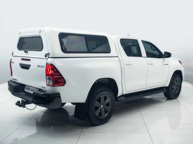 Vehicle Image for 5/24for Toyota Hilux Double Cab 2.4 GD-6 4X4 Raider 6AT