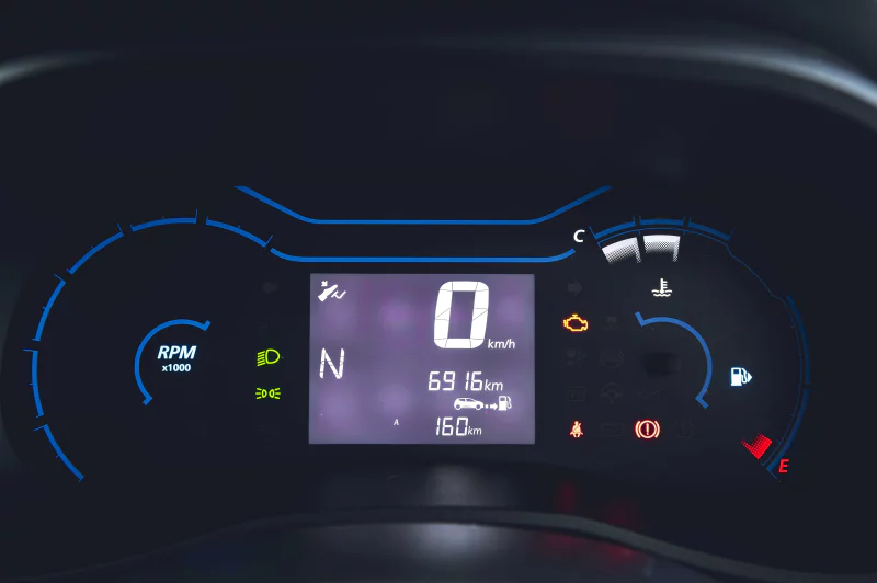 Vehicle Image for 10/27for Renault Kwid 1.0l Zen AMT 5-Dr abs