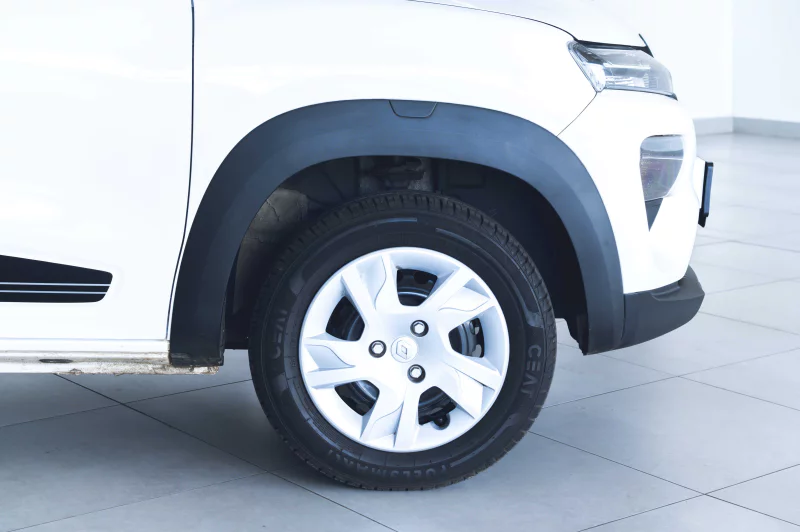 Vehicle Image for 12/27for Renault Kwid 1.0l Zen AMT 5-Dr abs