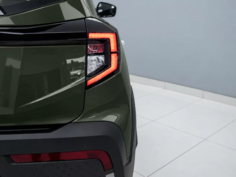Vehicle Image for 10/23for Mahindra XUV3X0 1.2 MX3 MT