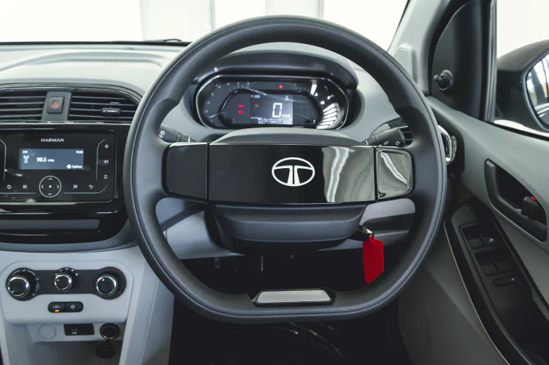 Vehicle Image for 16/20for Tata Tiago 1.2 XM MT