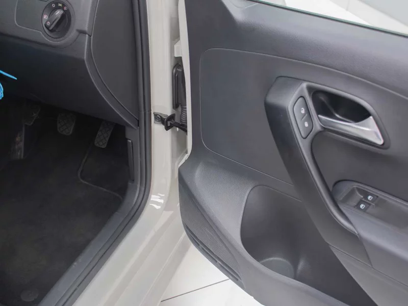Vehicle Image for 14/23for Volkswagen Polo Vivo Hatch 1.4 Life 63kW Life