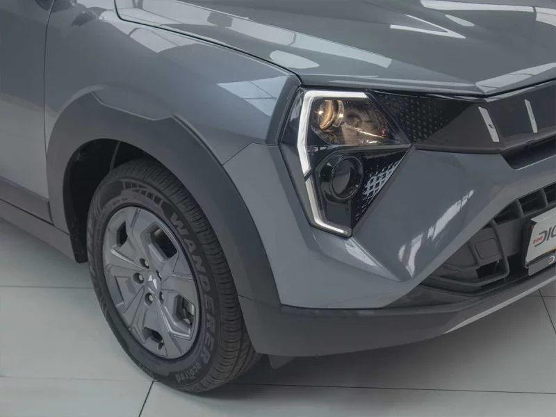 Vehicle Image for 9/23for Mahindra XUV3X0 1.2 MX2 MT