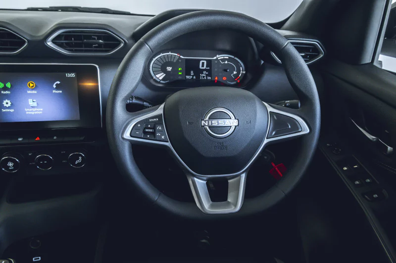 Vehicle Image for 18/25for Nissan Magnite 1.0 Visia MT