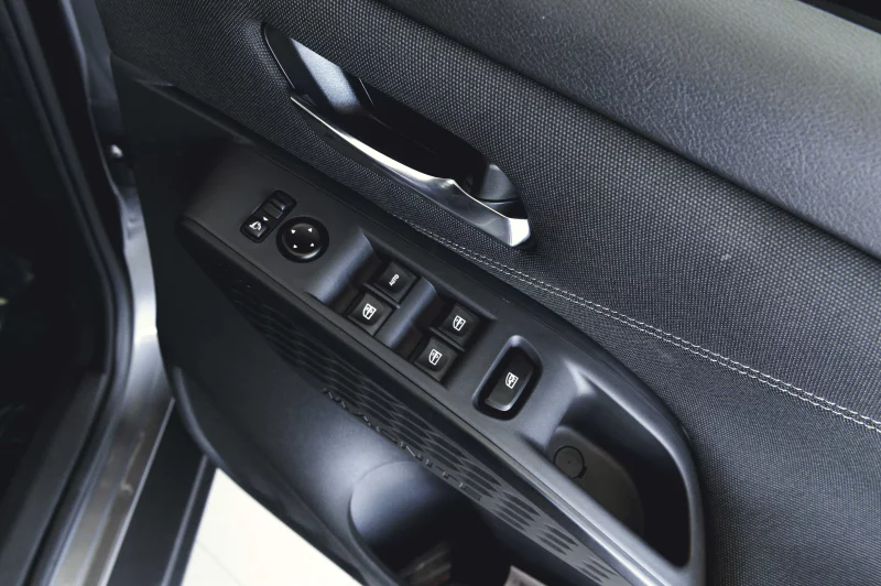 Vehicle Image for 25/27for Nissan Magnite 1.0 Visia MT