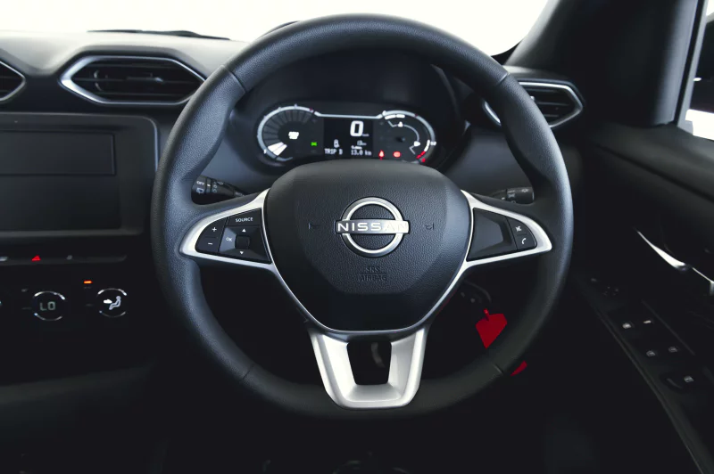 Vehicle Image for 16/27for Nissan Magnite 1.0 Visia MT