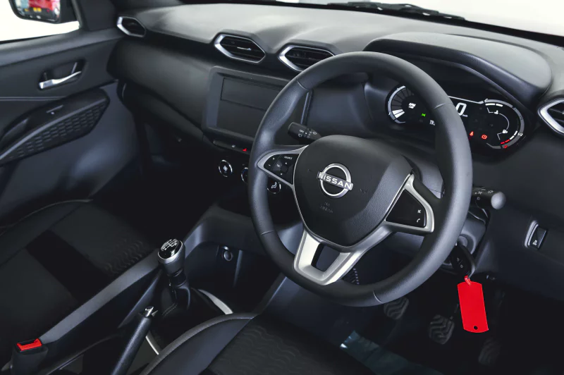 Vehicle Image for 18/27for Nissan Magnite 1.0 Visia MT