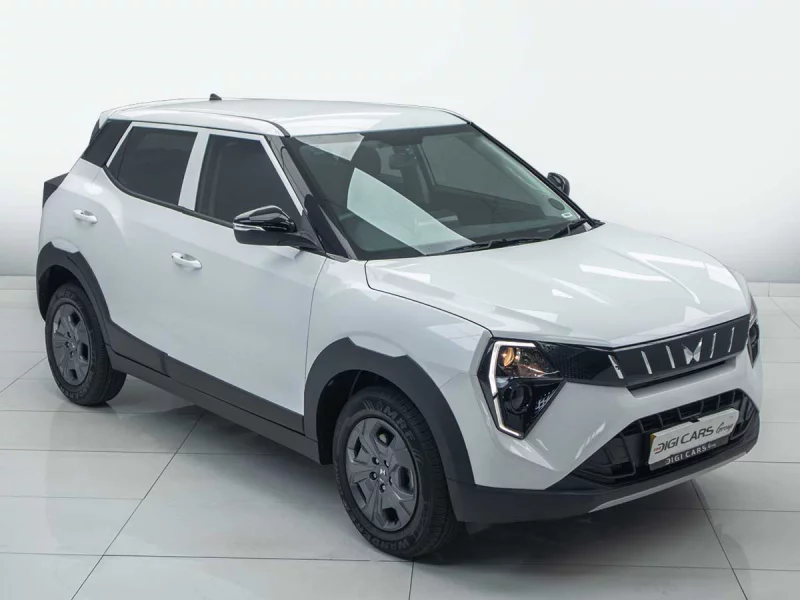 Vehicle Image for 2/23for Mahindra XUV3X0 1.2 MX3 MT