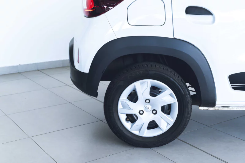 Vehicle Image for 11/27for Renault Kwid 1.0l Zen AMT 5-Dr abs