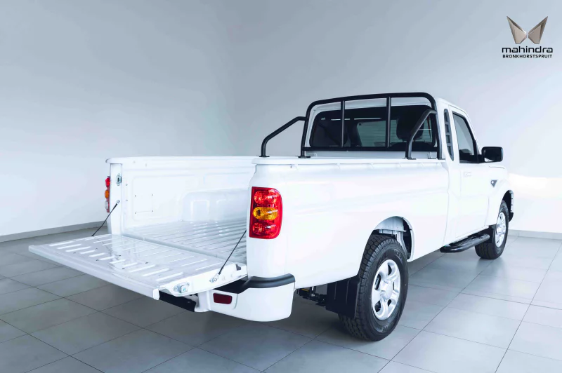 Vehicle Image for 6/24for Mahindra Pik-up Pik Up 2.2CRDe S6