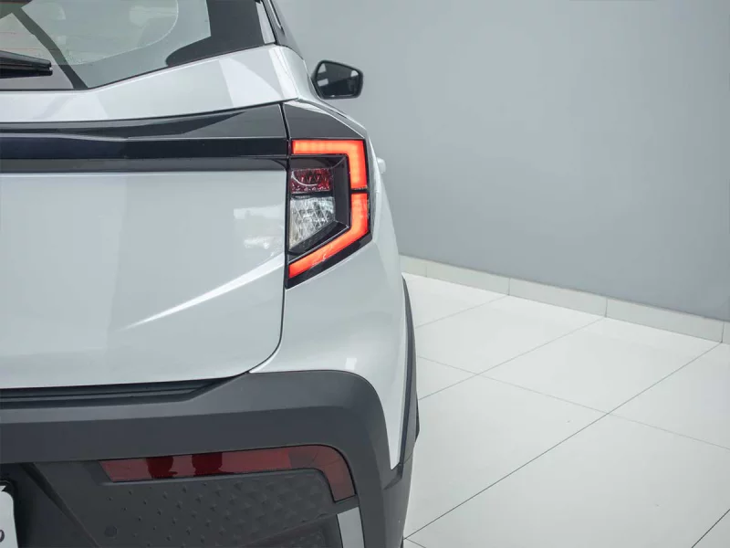 Vehicle Image for 10/22for Mahindra XUV3X0 1.2 MX2 AT