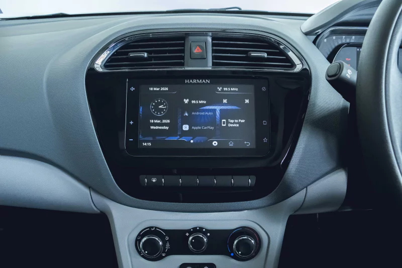 Vehicle Image for 17/25for Tata Tiago 1.2 XT MT