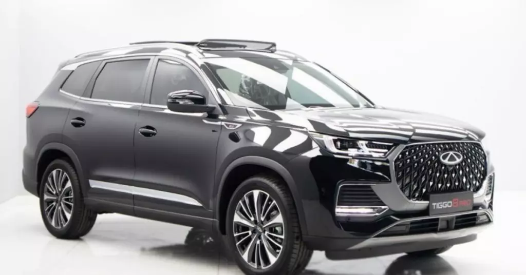 Explore the Tiggo 8 Pro: A Benchmark in Automotive Excellence
