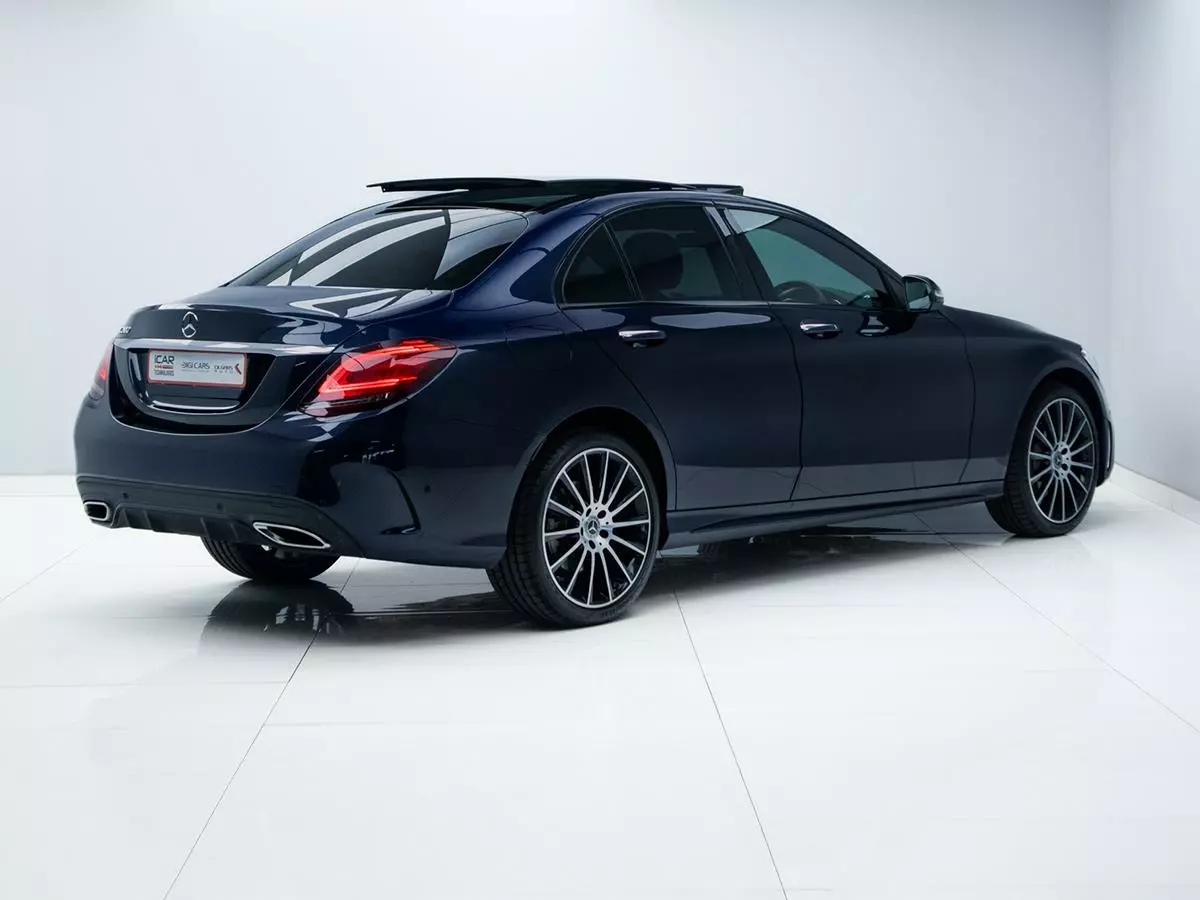 Vehicle Image for 5/17for Mercedes-Benz C-Class C200 AMG Line