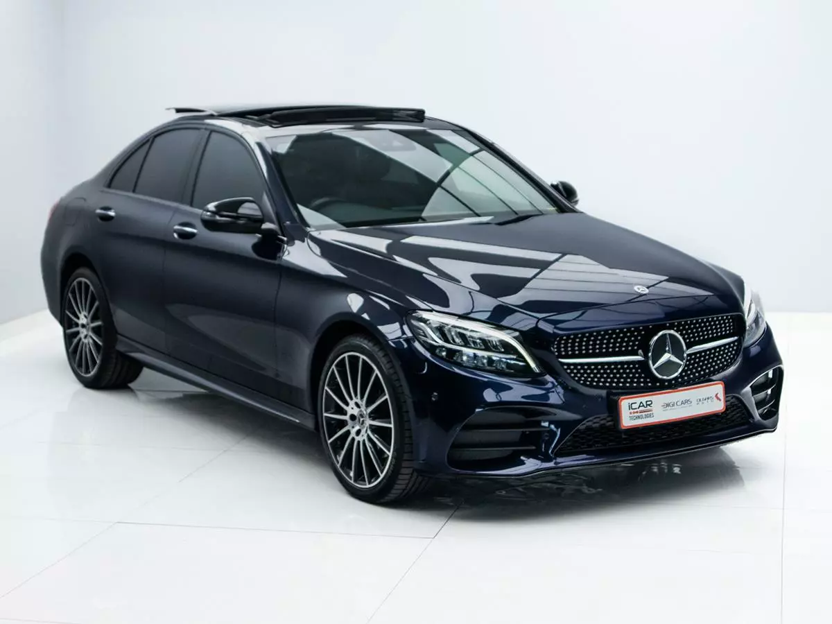 Vehicle Image for 2/17for Mercedes-Benz C-Class C200 AMG Line