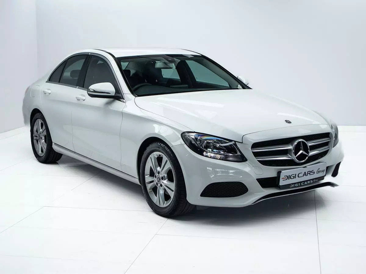 Vehicle Image for 2/2for Mercedes-Benz C-Class C180 Auto