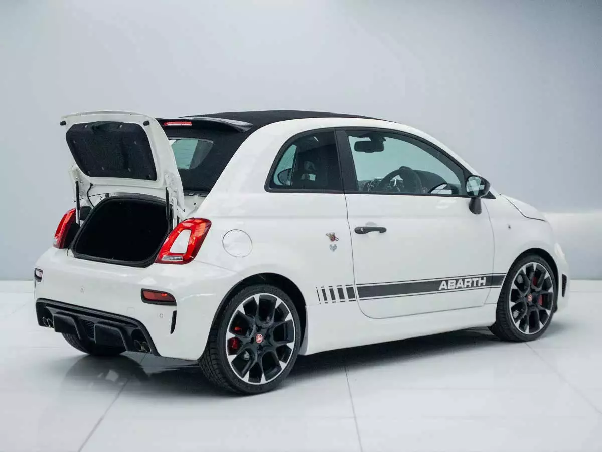 Vehicle Image for 6/17for Abarth 500 500 595 competizione 1.4T Auto