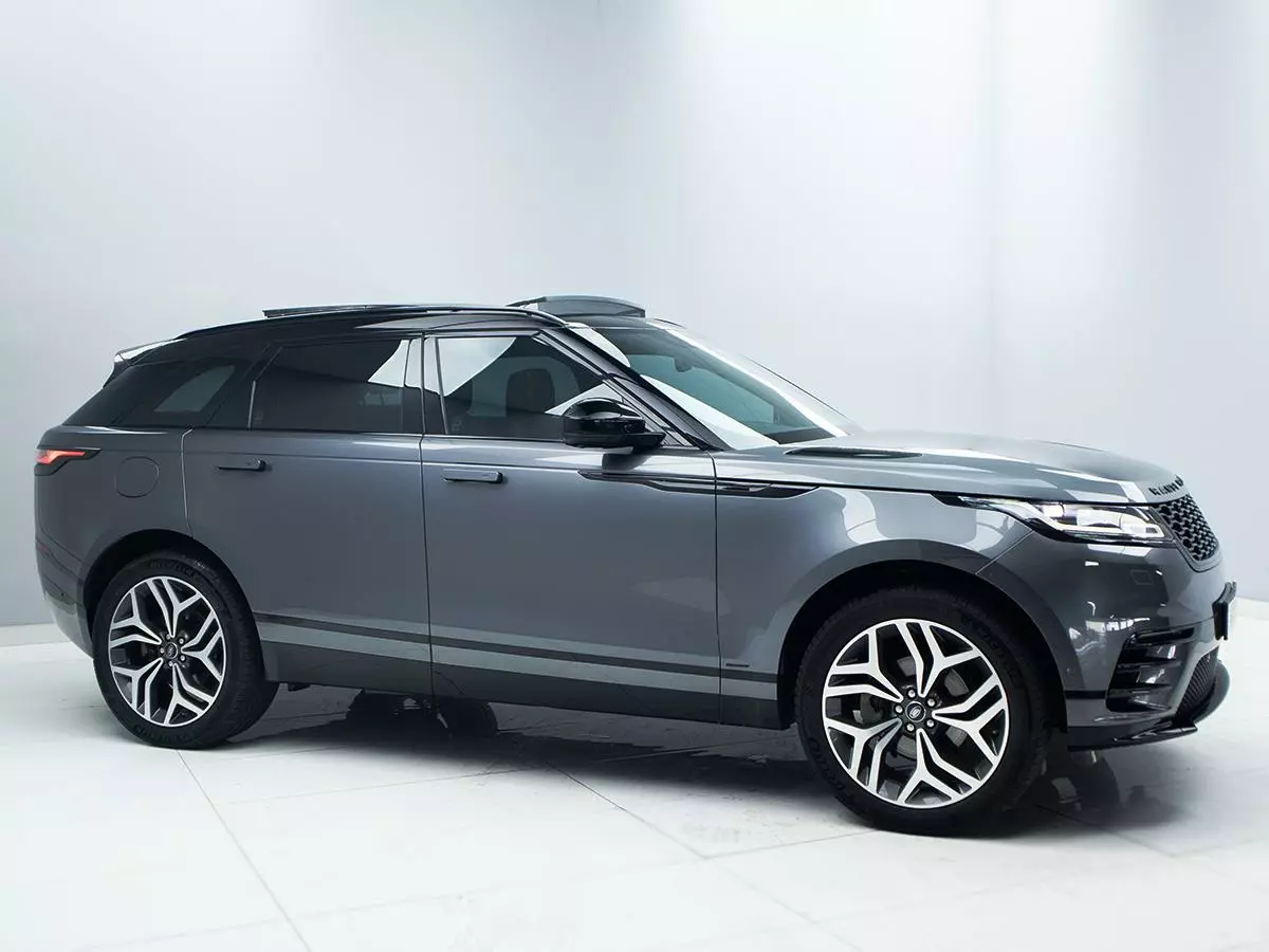 Vehicle Image for 4/17for Land Rover Range Rover Velar D180 HSE