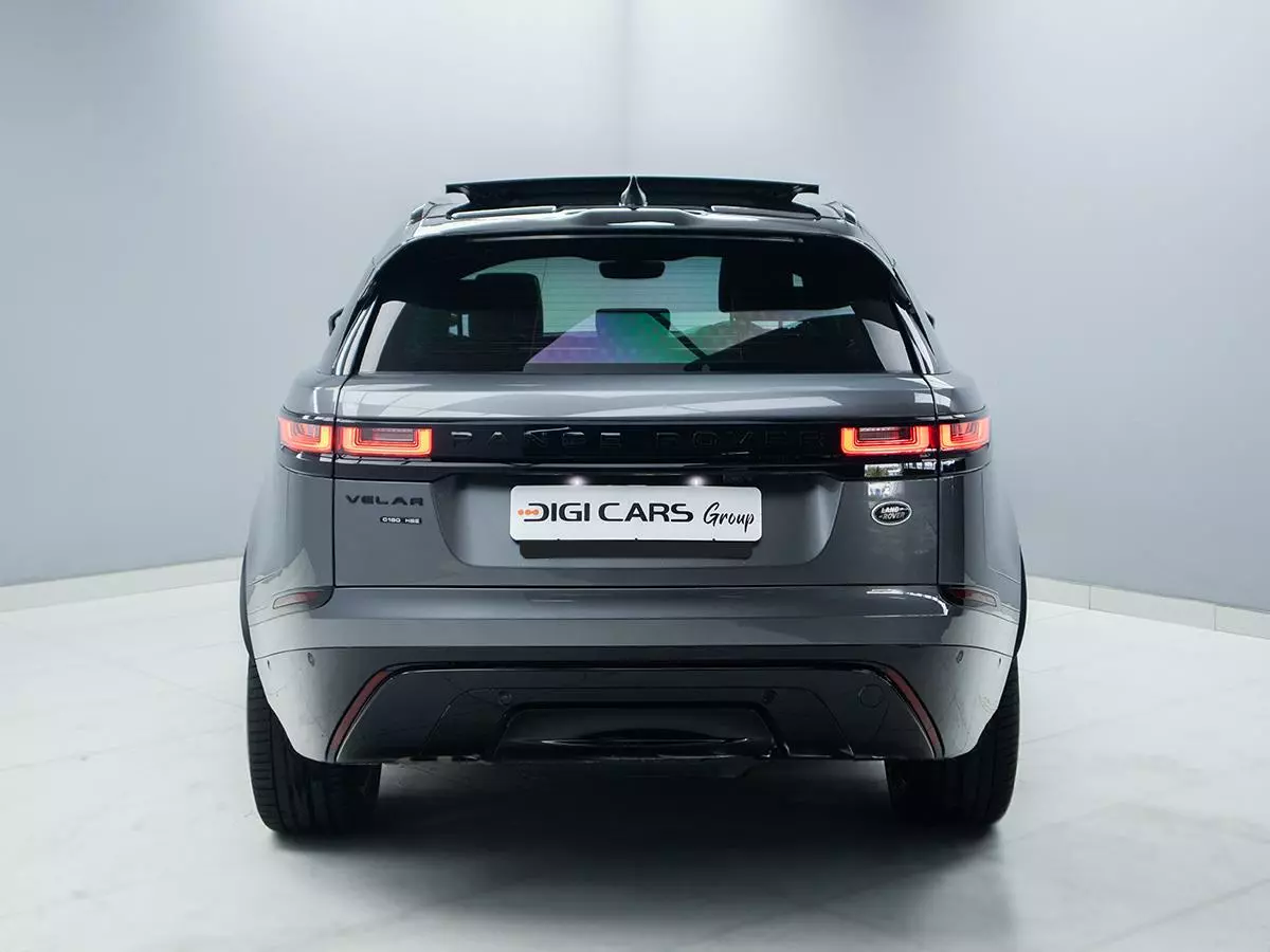 Vehicle Image for 9/17for Land Rover Range Rover Velar D180 HSE