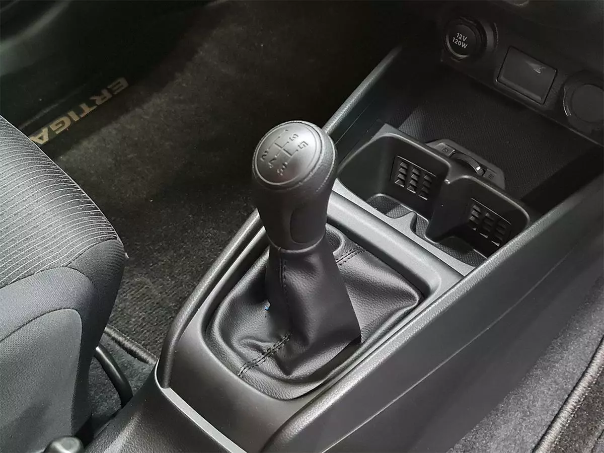 Vehicle Image for 12/18for Suzuki Ertiga 1.5 GA