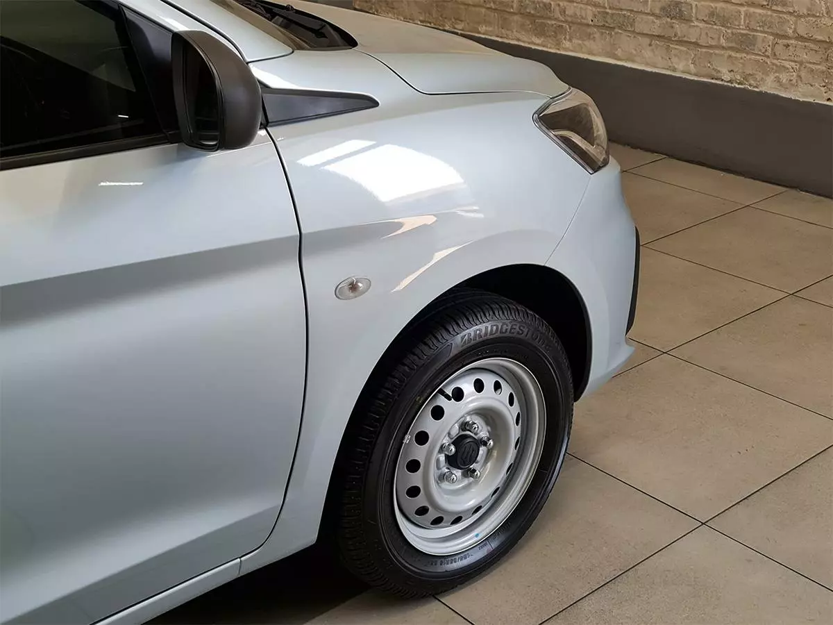 Vehicle Image for 7/18for Suzuki Ertiga 1.5 GA