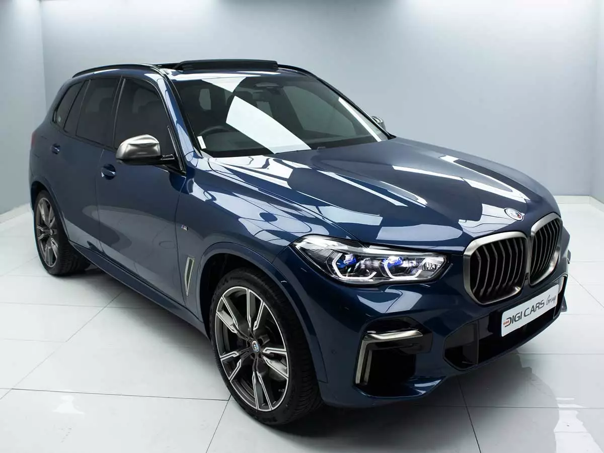 Vehicle Image for 2/17for BMW X5 M50d