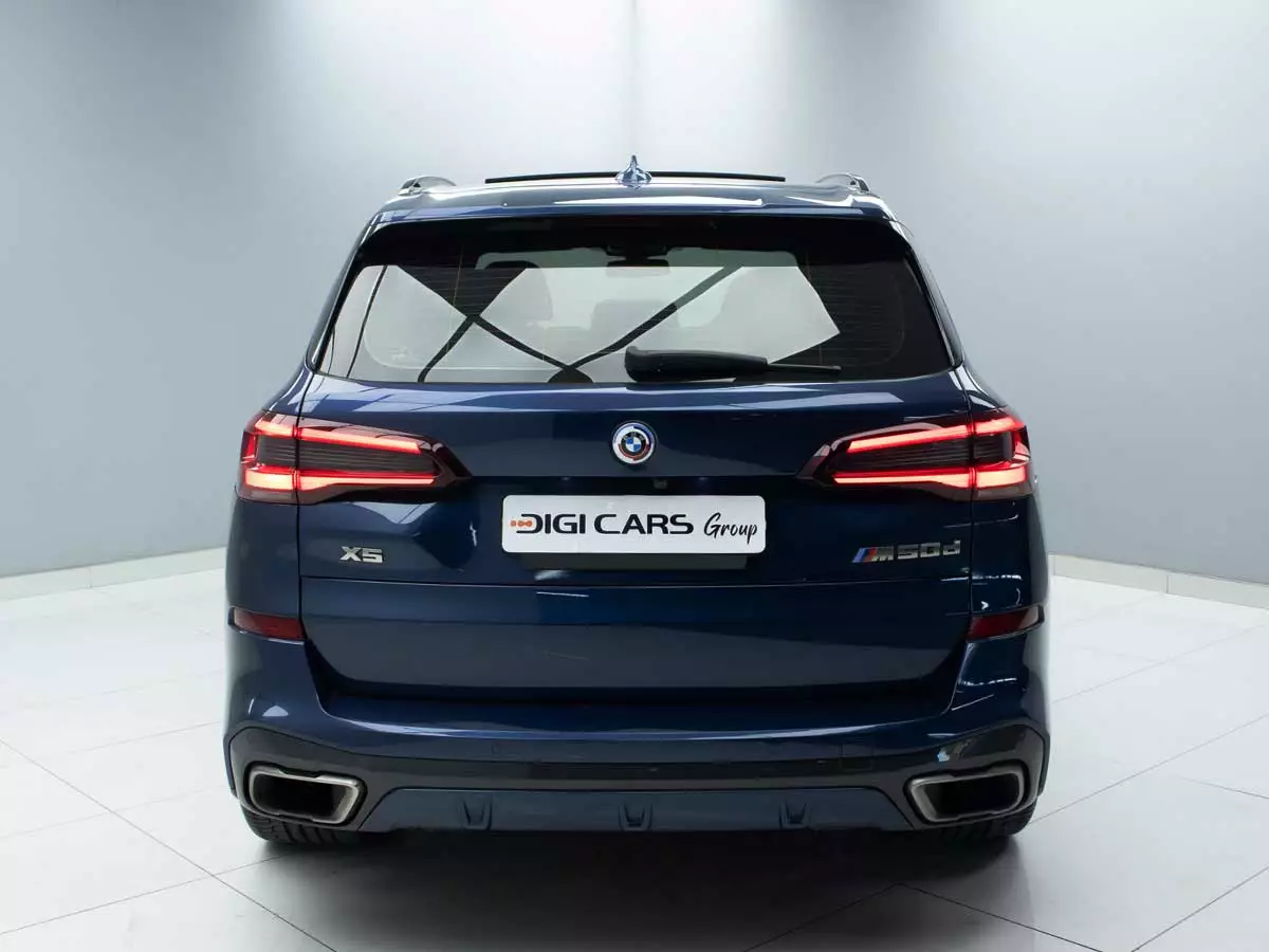 Vehicle Image for 9/17for BMW X5 M50d