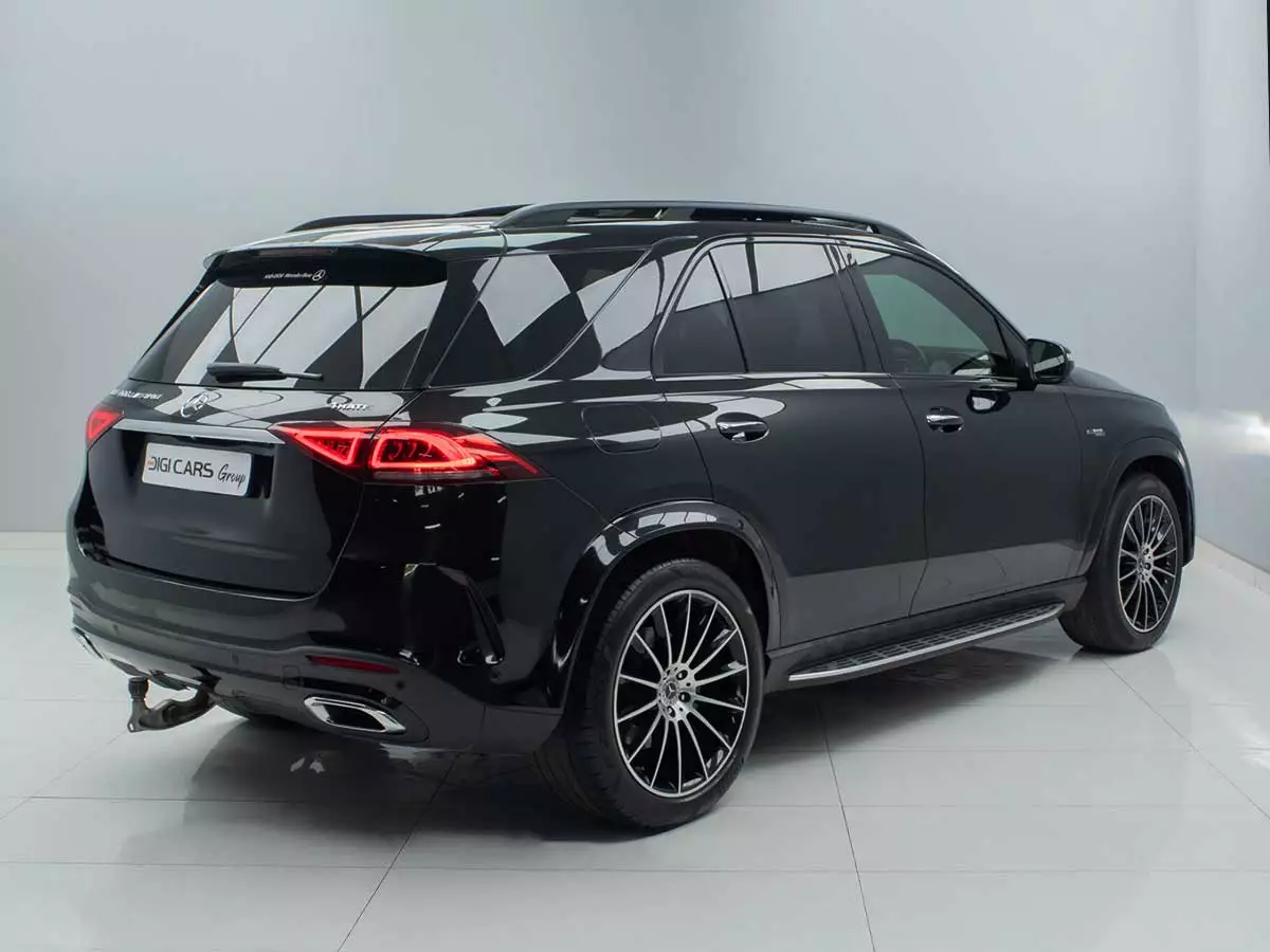 Vehicle Image for 5/17for Mercedes-Benz GLE GLE400d 4Matic AMG Line