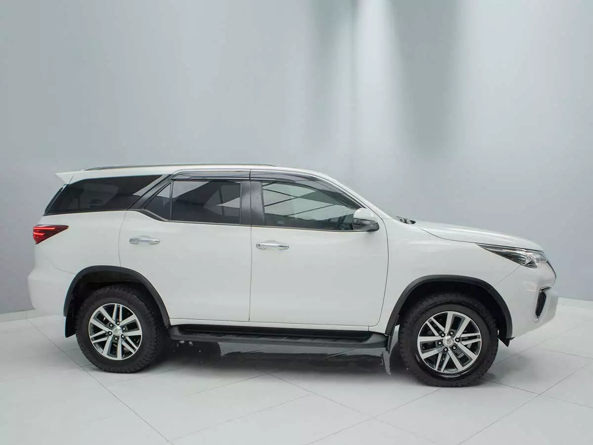 Vehicle Image for 4/18for Toyota Fortuner 2.8GD-6 Auto