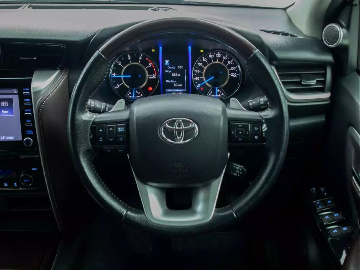 Vehicle Image for 10/18for Toyota Fortuner 2.8GD-6 Auto