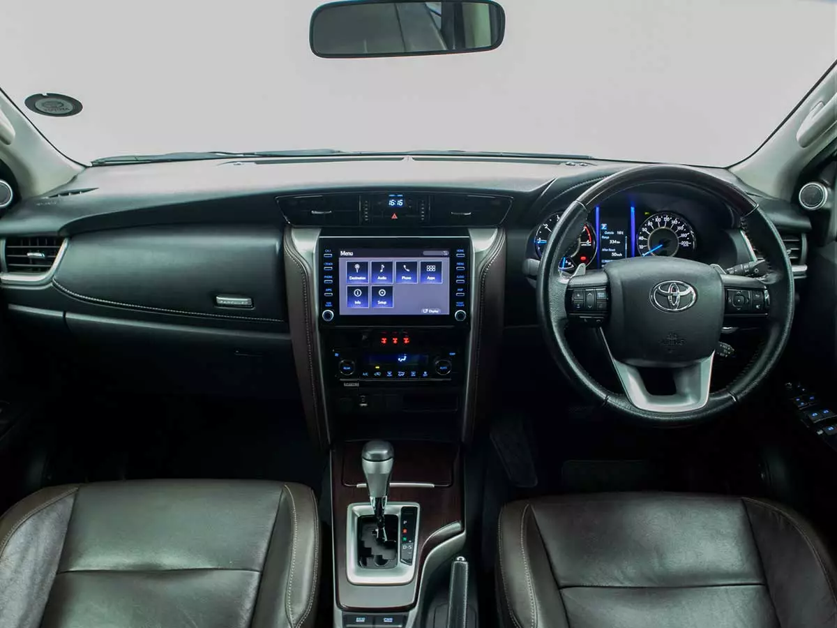 Vehicle Image for 14/18for Toyota Fortuner 2.8GD-6 Auto