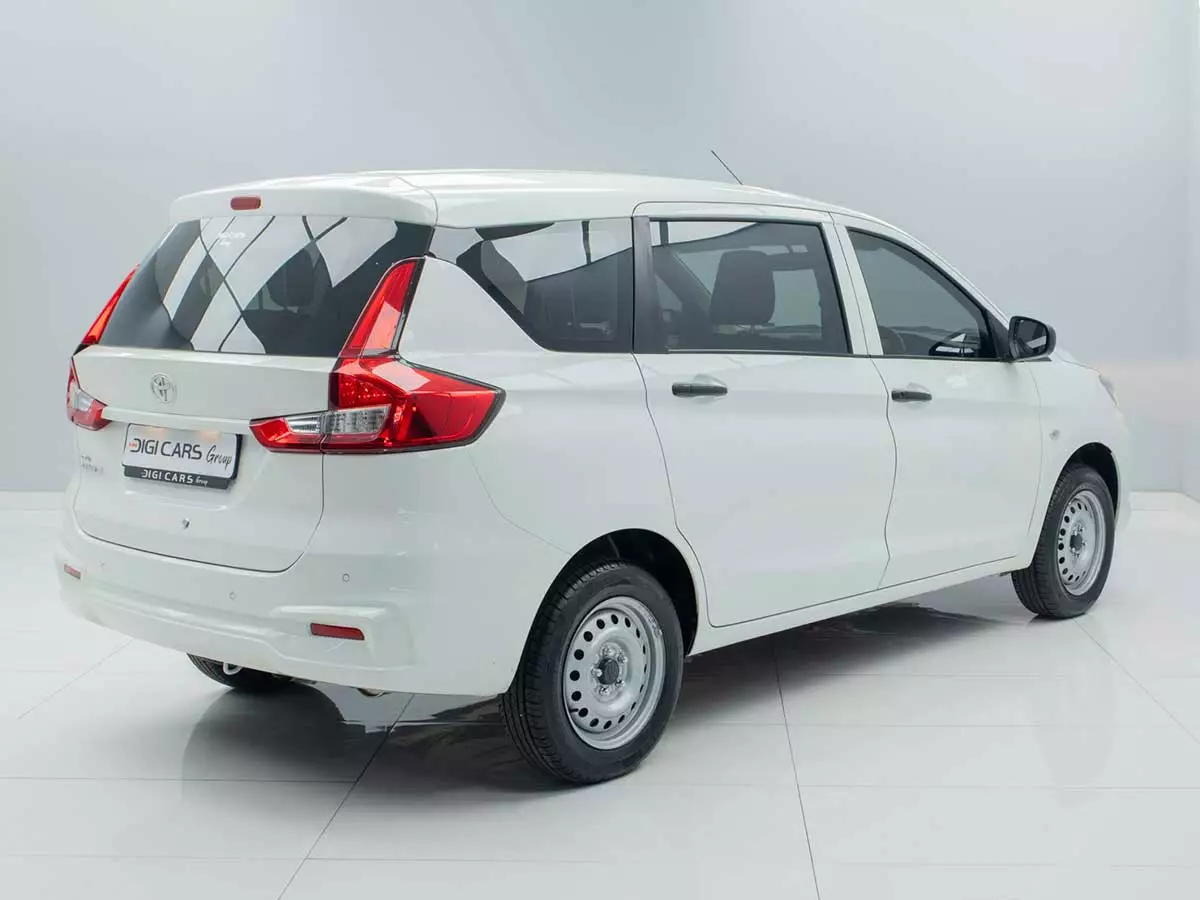 Vehicle Image for 5/18for Toyota Rumion 1.5 S
