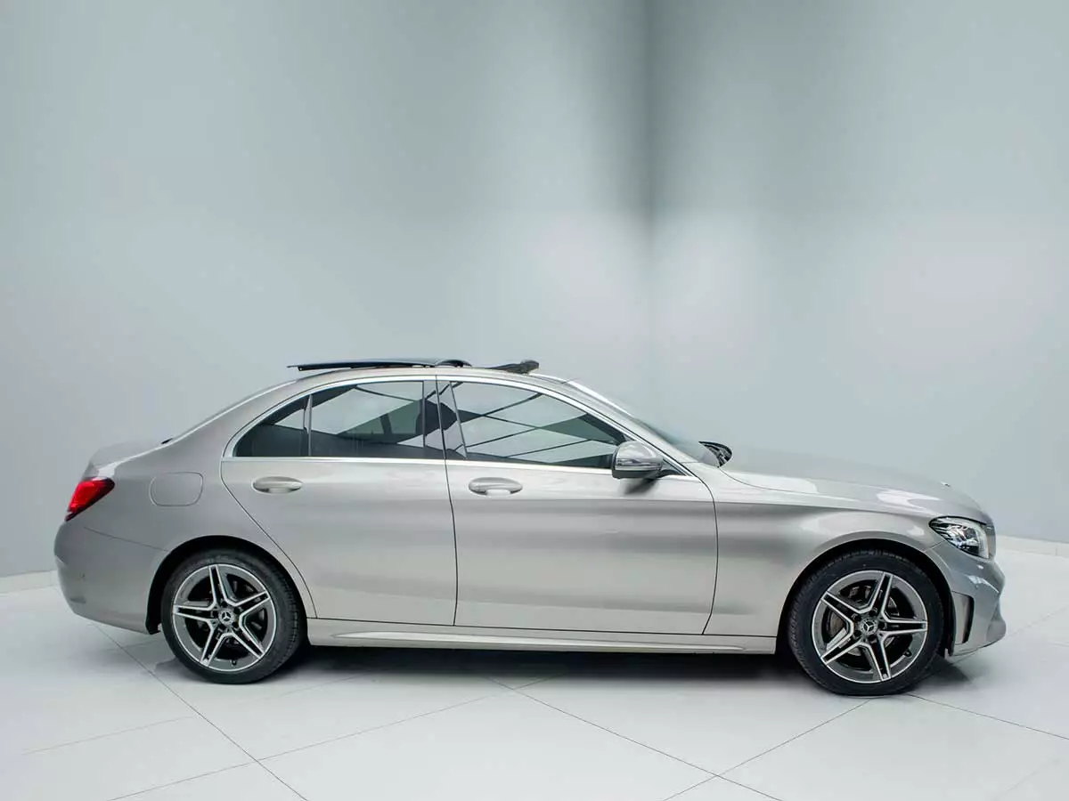 Vehicle Image for 4/17for Mercedes-Benz C-Class C180 AMG Line