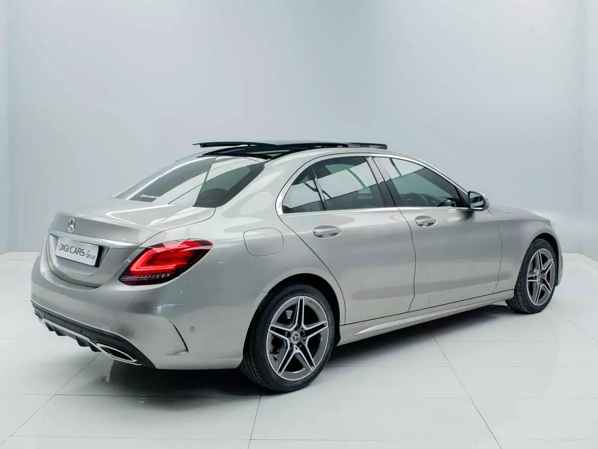 Vehicle Image for 5/17for Mercedes-Benz C-Class C180 AMG Line