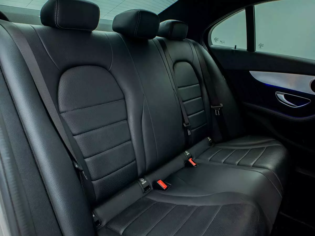 Vehicle Image for 16/17for Mercedes-Benz C-Class C180 AMG Line