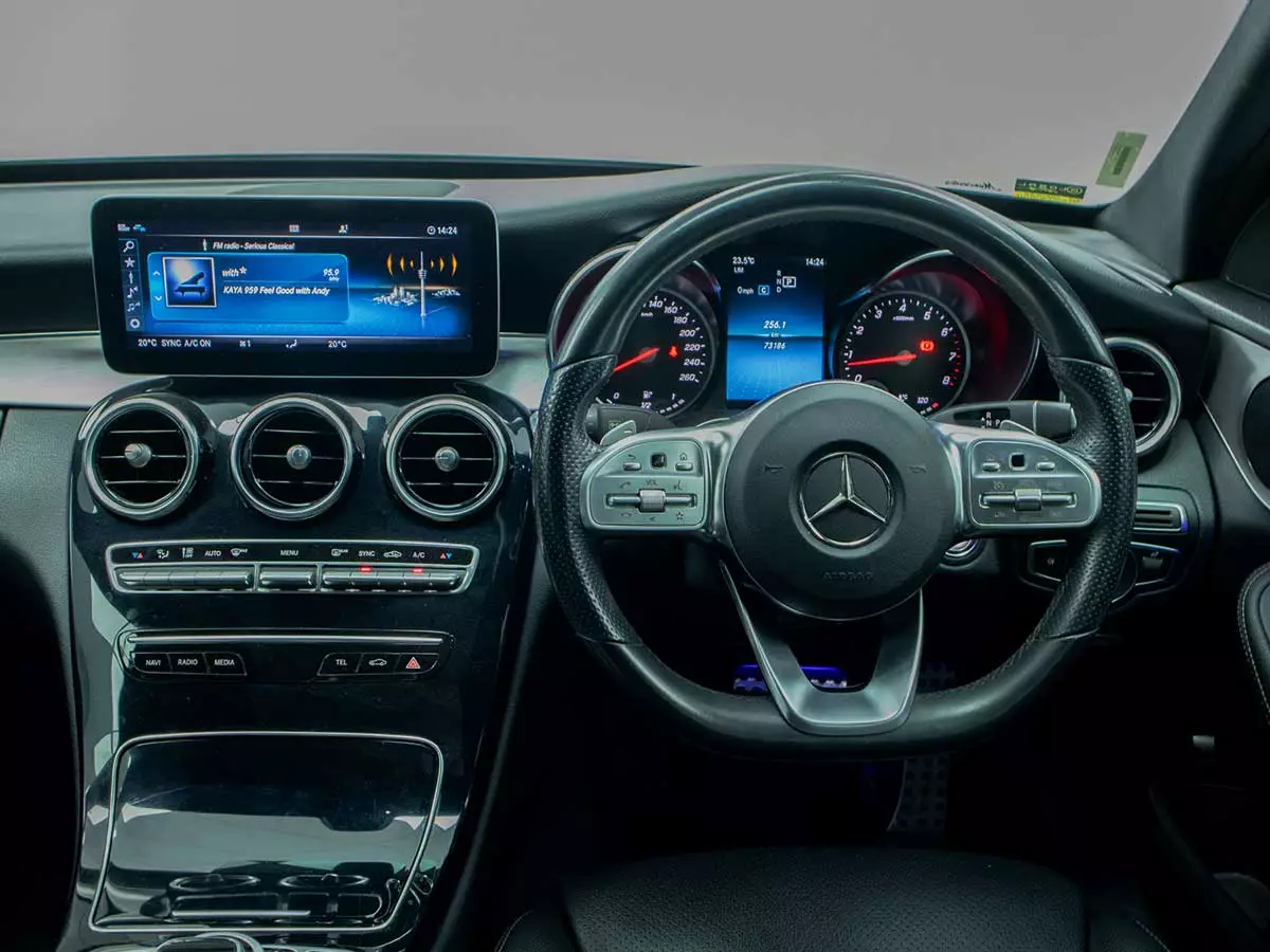 Vehicle Image for 15/17for Mercedes-Benz C-Class C180 AMG Line