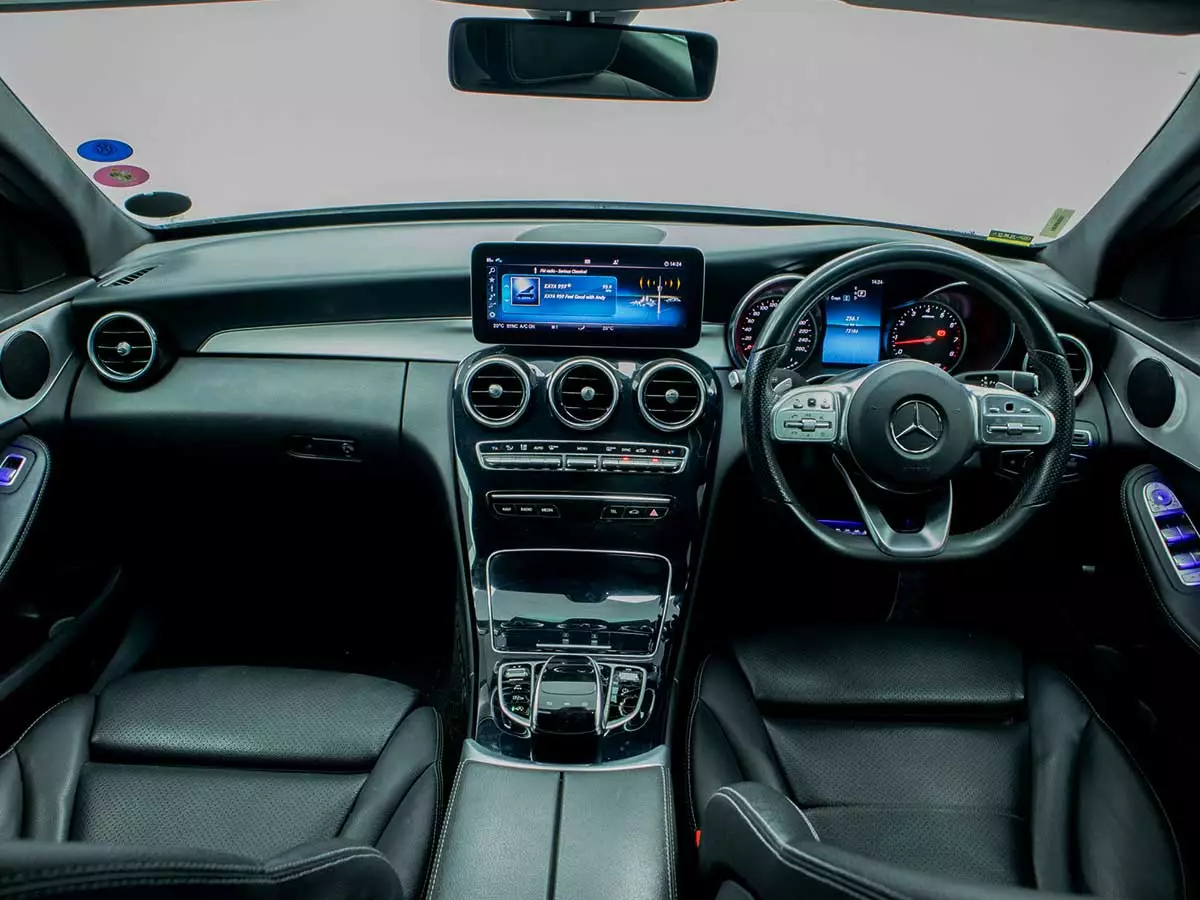 Vehicle Image for 14/17for Mercedes-Benz C-Class C180 AMG Line