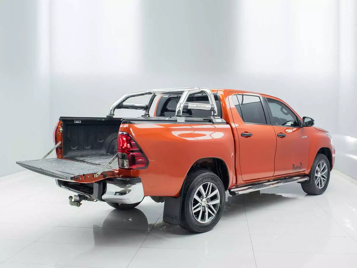 Vehicle Image for 6/17for Toyota Hilux 2.8GD-6 Double Cab 4x4 Raider Dakar