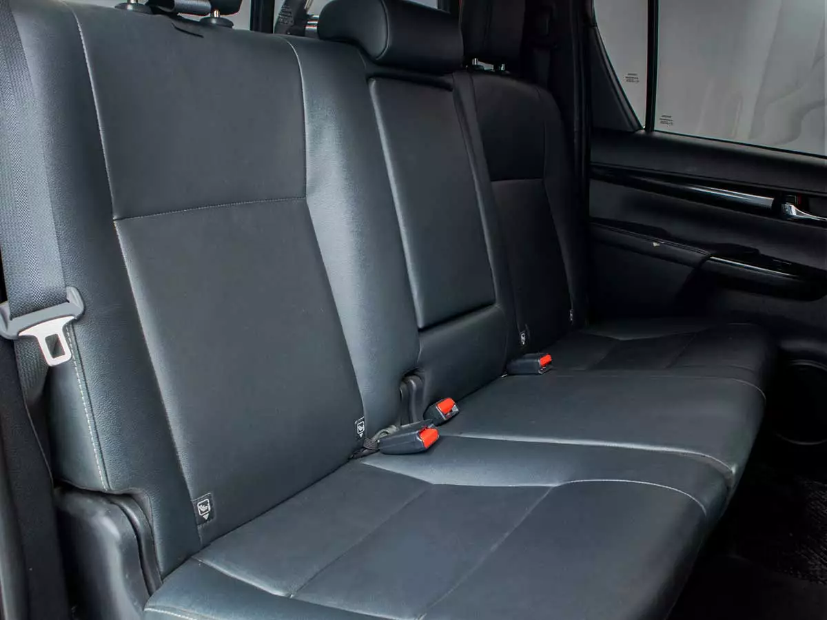 Vehicle Image for 16/17for Toyota Hilux 2.8GD-6 Double Cab 4x4 Raider Dakar