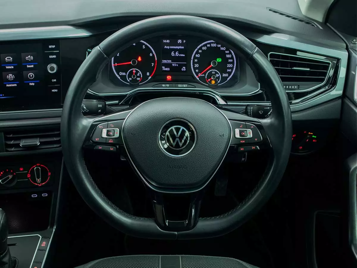 Vehicle Image for 10/17for Volkswagen Polo Hatch 1.0TSI Highline Auto