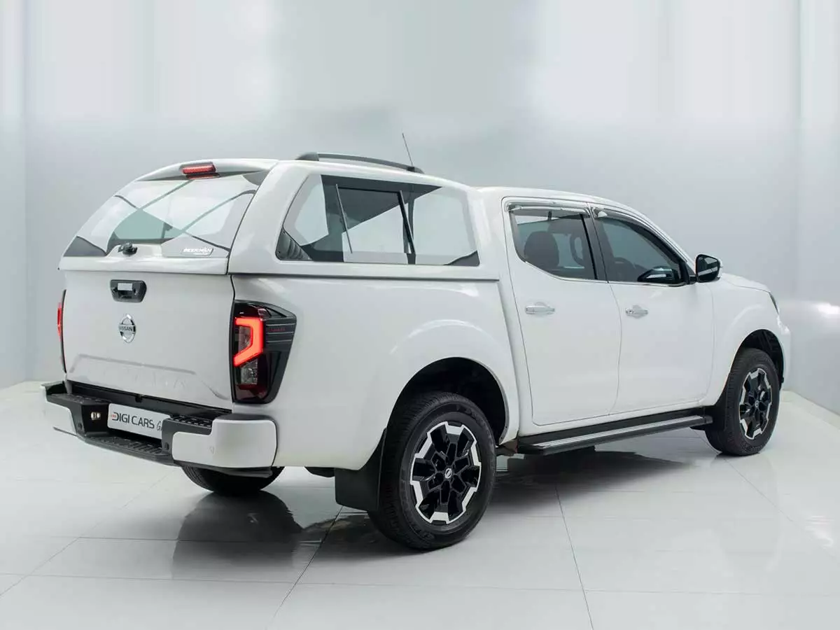 Vehicle Image for 5/17for Nissan Navara 2.5DDTi Double Cab LE