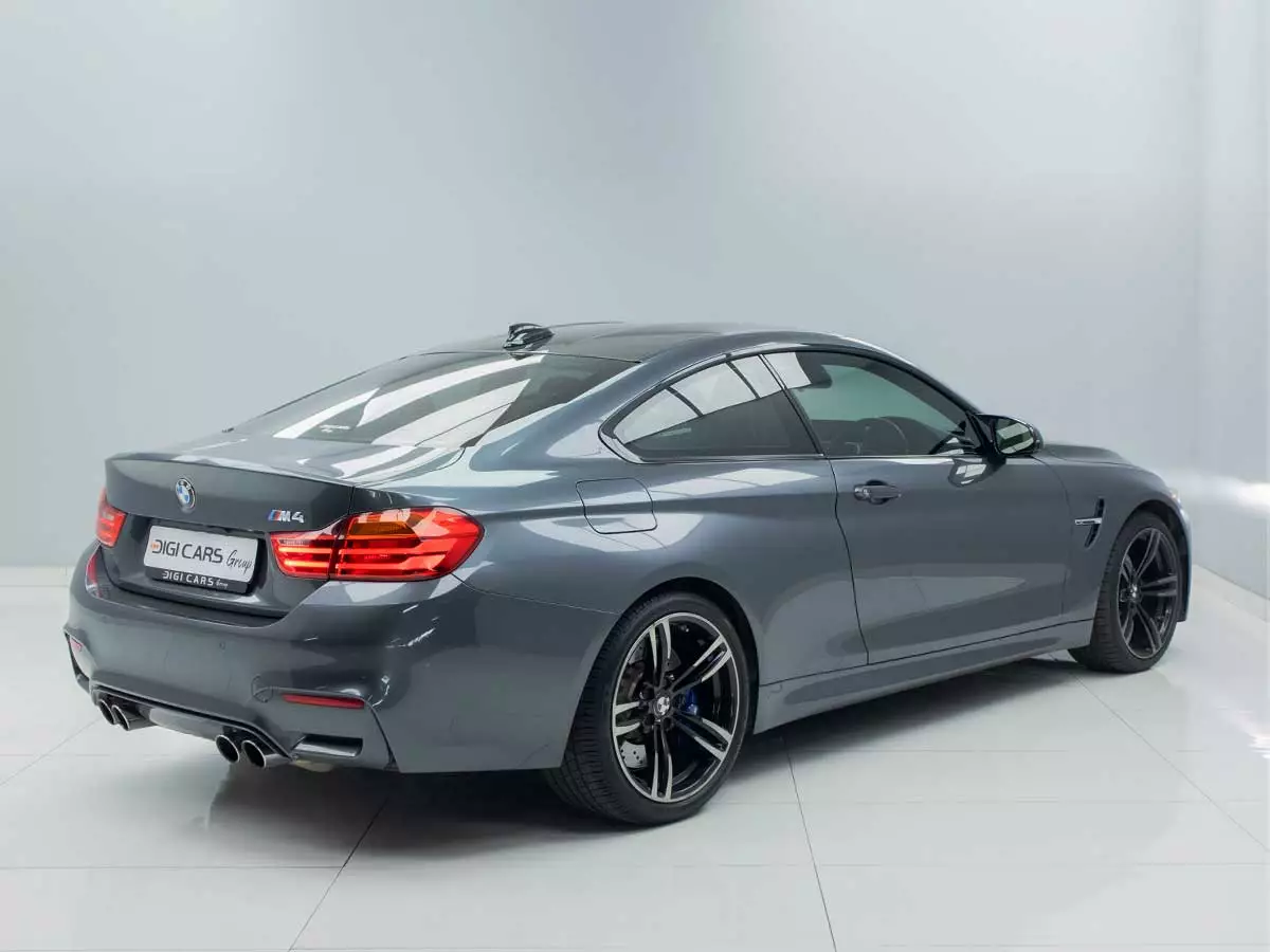 Vehicle Image for 5/17for BMW M4 Coupe Auto