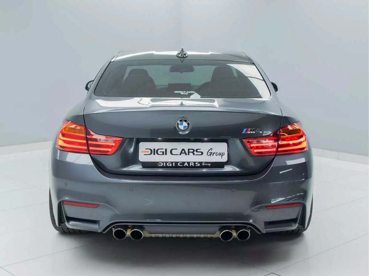 Vehicle Image for 9/17for BMW M4 Coupe Auto